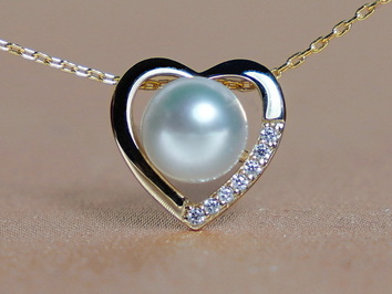 Zlatý prívesok s riečnou perlou WW011YP-FW Zlatý prívesok s riečnou perlou WW011YP-FW