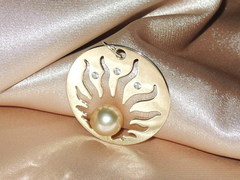 Prívesok s perlou BC01YP-G prívesoks juhomorskou perlou BC01YP-G najvyššia AAA kvalita BC01YP-G