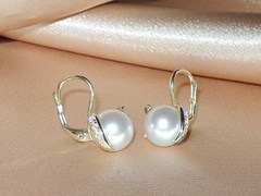 Súprava zlatých šperkov s japonskými akoya perlami a briliantmi BC05YS-A náušnice BC05YE-A najvyššia AAA kvalita BC05YS-A