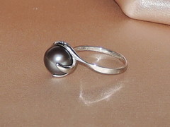 Prsteň s perlou BC05SR-B prsteň s perlou BC05SR-B BC05SR-B