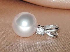 Súprava zlatých šperkov s japonskými akoya perlami AAA BC110WS-A Prívesok s perlou BC025WP-A najvyššia AAA kvalita BC110WS-A