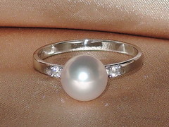 Prsteň s perlou BC027SR-W Prsteň s perlou BC027SR-W. BC027SR-W