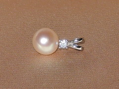 Šperky s perlami BC180WBS-P Prívesok s perlou BC026WBP-P BC180WBS-P