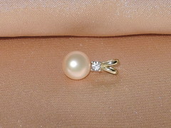 Šperky s perlami BC180YBS-P Prívesok s perlou BC026YBP-P BC180YBS-P