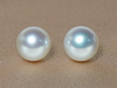 Biele perly Južného Pacifiku 9,3 mm s certifikátom PSL SSW100BC.2 Biele perly Južného Pacifiku 9,3 mm s certifikátom PSL SS-310467.1.JPG SSW100BC.2