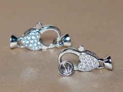 Elegantný strieborný perlový uzáver SRDIEČKO K04 Elegantný strieborný perlový uzáver srdiečko K04.2.JPG K04