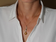 Zlatý prívesok s perlou Južného Pacifiku BC04YP-G Luxusný zlatý prívesok s juhomorskou perlou BC04YP-G.1.JPG BC04YP-G