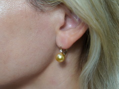 Zlaté náušnice 14K juhomorské perly s briliantmi BC022YE-G Perlové náušnice BC022YE-G-7.JPG BC022YE-G