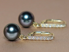 Perlové náušnice BC024YE-TAA+ Perlové náušnice BC024YE-TAA+.1.JPG BC024YE-TAA+