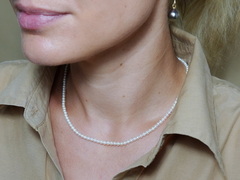 Perlový náhrdelník pravé sladkovodné perly 3 mm NRSN3035AA+wJ Perlový náhrdelník NRSN3035AA+wJ-3.JPG NRSN3035AA+wJ