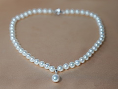Perlový náhrdelník biele sladkovodné perly RSND7580AAAwQ Perlový náhrdelník biele sladkovodné perly RSND7580AAAwQ.1.JPG RSND7580AAAwQ
