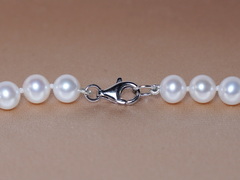 Perlový náhrdelník z bielych riečnych perál RSN7075AAAwA Perlový náhrdelník z pravých riečnych perál RSN7075AAAwA.3 (2).JPG RSN7075AAAwA