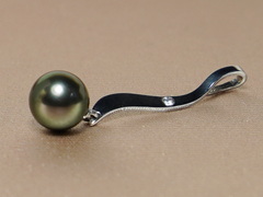 Prívesok s perlou BC04WP-T Prívesok BC04WP-T_1.JPG BC04WP-T