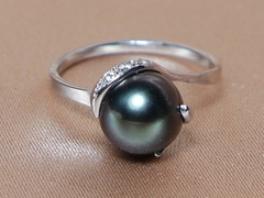 Zlatý prsteň s tahitskou perlou AAA a briliantmi BC05WR-T Prsteň s pravou tahitskou perlou a briliantmi-2.JPG BC05WR-T