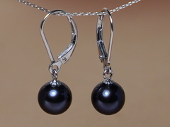 Strieborné náušnice s pravou čiernou perlou RE100AAAbM Strieborné náušnice s pravou čiernou sladkovodnou perlou RE100AAAbM.1.JPG RE100AAAbM