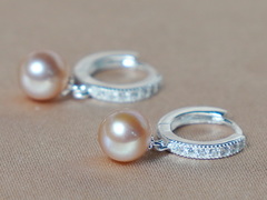 Strieborné perlové náušnice RSE300AAApG Strieborné perlové náušnice RSE300AAApG.1.JPG RSE300AAApG