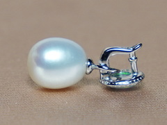 Strieborný prívesok s opálom a pravou perlou PP111B Strieborný prívesok s opálom a pravou perlou PP111B.2.JPG PP111B