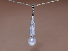 Strieborný prívesok so sladkovodnou perlou PP2283SH Strieborný prívesok so sladkovodnou perlou a zirkónmi PP2283SH.3.JPG PP2283SH