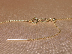 Prívesok s perlou BC025YFP-P Zlata_retiazka_AUCHP04_s_nastavitelnou_dlzkou.2.jpg BC025YFP-P