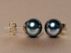 Zlaté napichovacie náušnice z tahitských perál AAA TAE500yQ Zlaté napichovacie náušnice z tahitských perál AAA TAE500yQ.1.JPG TAE500yQ