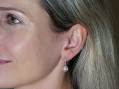 Zlaté náušnice 14K s perlami Južného Pacifiku DS120WE-W Zlaté náušnice 14K s perlami Južného Pacifiku DS120WE-W.3.JPG DS120WE-W