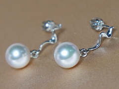 Zlaté náušnice 14K s perlami Južného Pacifiku SSWE005B Zlaté náušnice 14K s perlami Južného Pacifiku SSWE005B.1.JPG SSWE005B