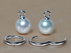 Japonské akoya perly so zlatými očkami WW018WE-A Zlaté náušnice krúžky s pravou perlou WW017WE-A.2.JPG WW018WE-A