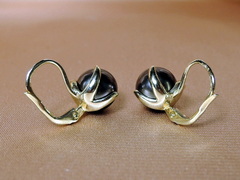 Zlaté náušnice 14K s tahitskými perlami a diamantmi BC05YE-T Zlaté náušnice s tahitskou perlou BC05YE-T_.JPG BC05YE-T