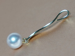 Zlatý prívesok s japonskou akoya perlou BC04YP-A Zlatý prívesok s akoya perlouBC04YP-A.2.JPG BC04YP-A