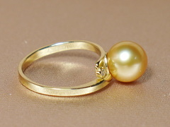 Zlatý prsteň s perlou Južného Pacifiku a diamantom BC04YR-G Zlatý prsteň s perlou Južného Pacifiku BC04YR-G.1.JPG BC04YR-G