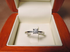 Zlatý zásnubný prsteň M434RJ Zlatý zásnubný prsteň M434RJ 1.jpg M434RJ