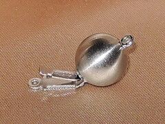 Perlový náhrdelník japonské akoya perly Tennyo 6 mm TEN-NYO 6065 ozdobný guličkový uzáver.jpg TEN-NYO 6065