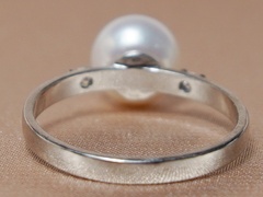 Zlatý prsteň s perlou 14K BC027WBR-W prsten-s-perlou-zlato-bc027wbr-w.JPG BC027WBR-W