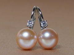 Perlové náušnice v 14K zlate BC022WFE-P zlate-nausnice-s-pravou-perlou-bc022wfe-p.JPG BC022WFE-P