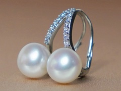 Perlové náušnice BC021WBE-W zlate-nausnice-s-pravymi-perlami bc021wbe-w2.JPG BC021WBE-W