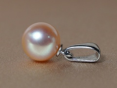 Prívesok s perlou RPP001pM zlaty-privesok-s-pravou-perlou-rpp001pm.JPG RPP001pM